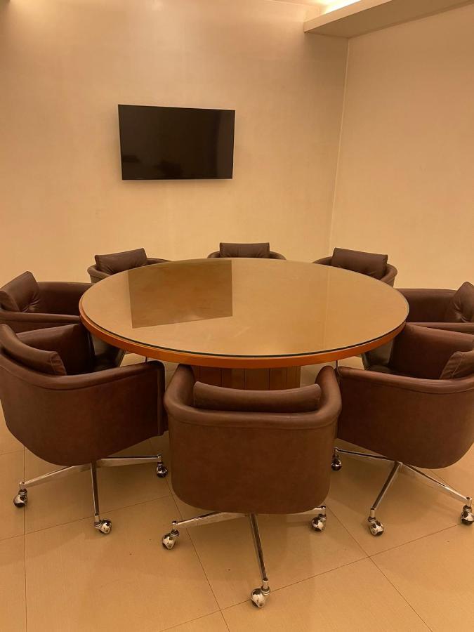 Wow Budget Hotel Cubao Quezon City Extérieur photo
